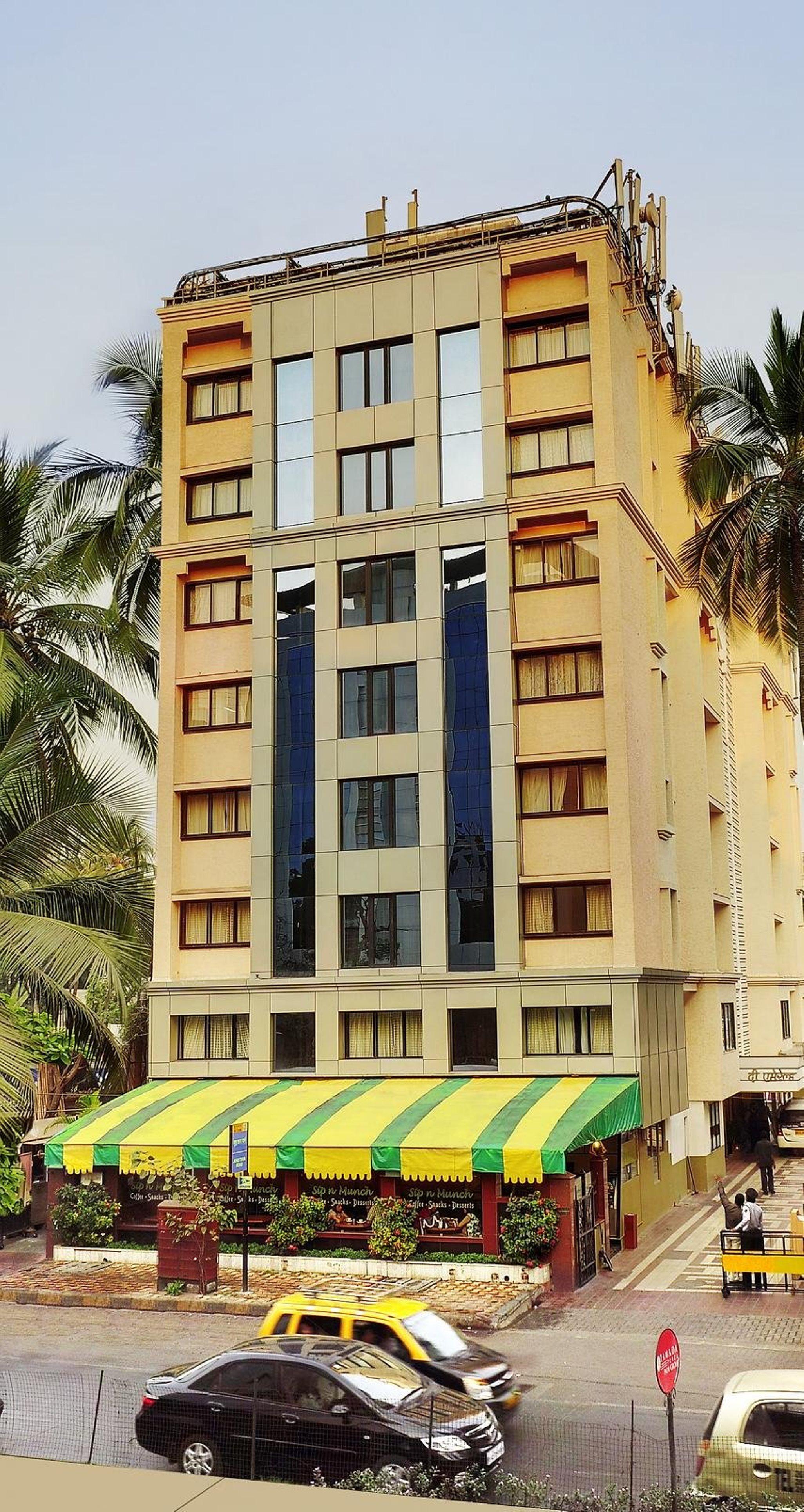 Regenta Place The Emerald Mumbai Exterior photo