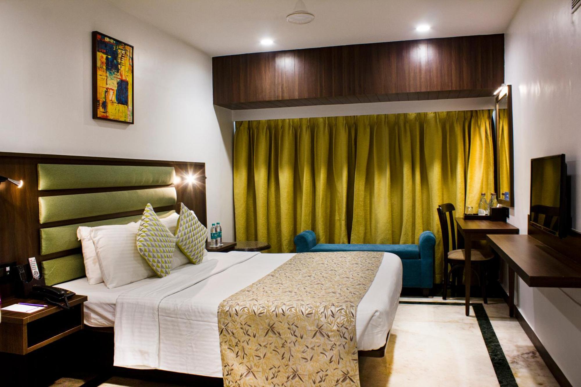 Regenta Place The Emerald Mumbai Exterior photo